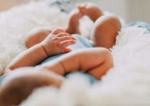 7 Best Baby Sleeping Bed in India – Baby Mattress!