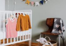 Is it Good to Give Your Baby’s Used Clothes to Other Babies?