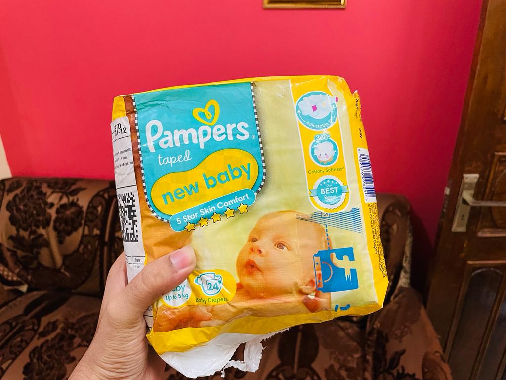 Pampers Taped Style Diaper for newborn baby